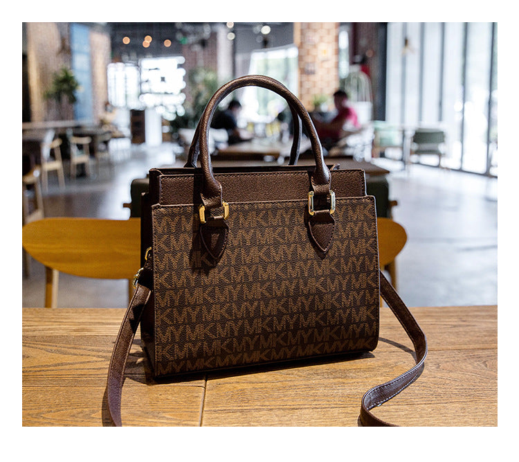 New retro large-capacity light luxury temperament women's all-match texture fashion bag