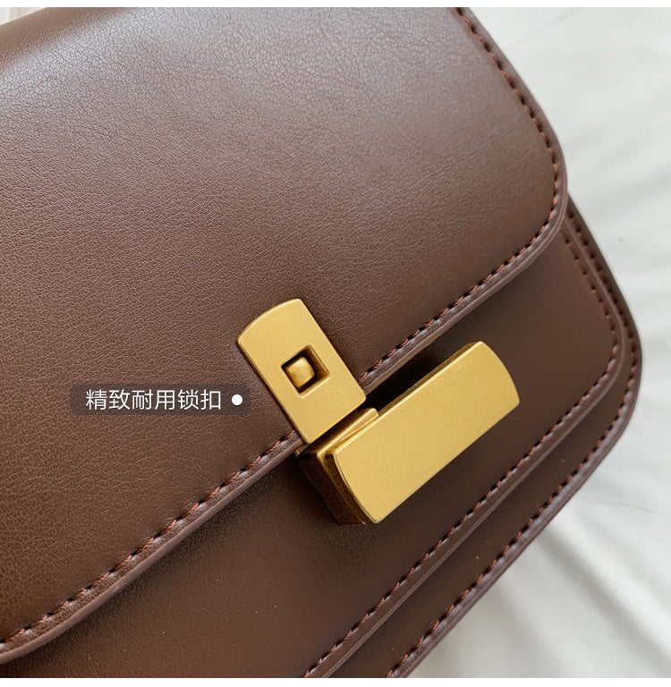 Popular small square bag all-match niche messenger bag small bag female 2022 new texture fashion commuter shoulder bag handbag