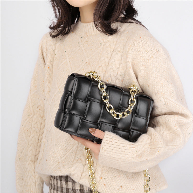 2022 spring new chain shoulder bag woven pillow bag handbag fashion women's bag lady bags handbag crossbody bag