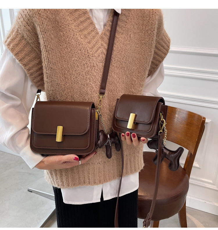 Popular small square bag all-match niche messenger bag small bag female 2022 new texture fashion commuter shoulder bag handbag