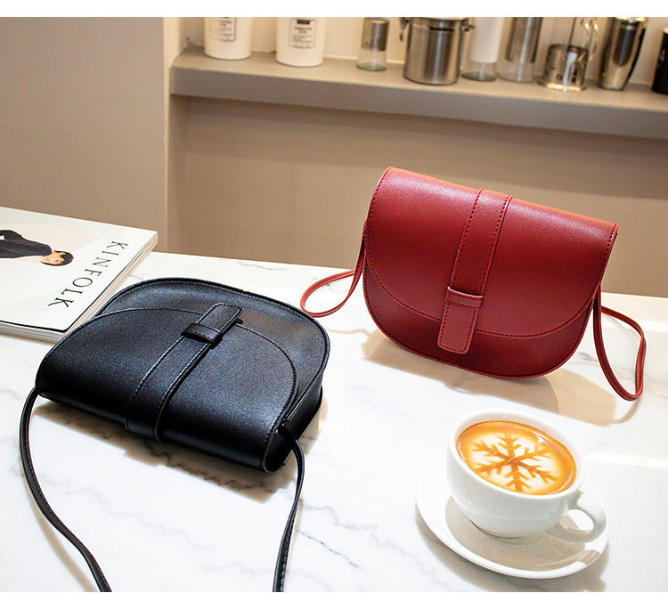 2022 summer new European and American style PU women's bag solid color saddle bag car stitching messenger shoulder small bag