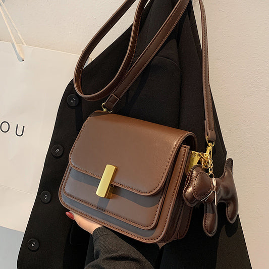 Popular small square bag all-match niche messenger bag small bag female 2022 new texture fashion commuter shoulder bag handbag